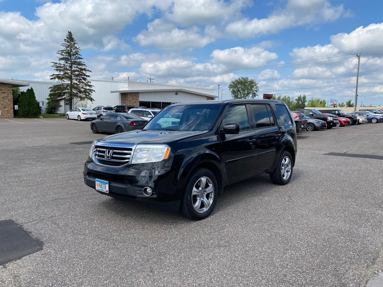 2009 Chevrolet Silverado 1500, 2014 Honda Pilot, 2012 Honda CR-V AWD