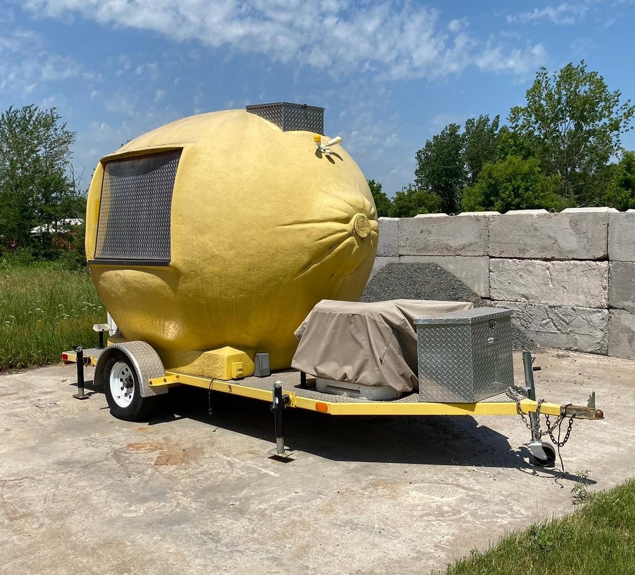 Lemon Shaped Concession Trailer