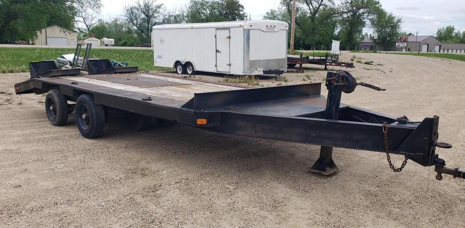 AlexAuction #107: (7) Trailers, Flatbed, Tilt, Enclosed