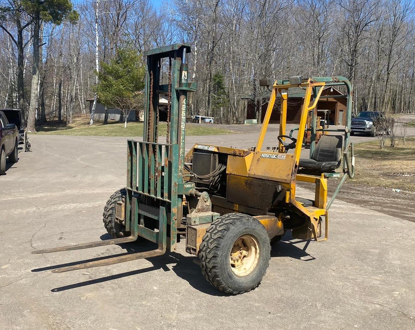 2000 Freightliner Semi, Forklifts, Saw Mill, AC D17, Tools & Farm Equipment