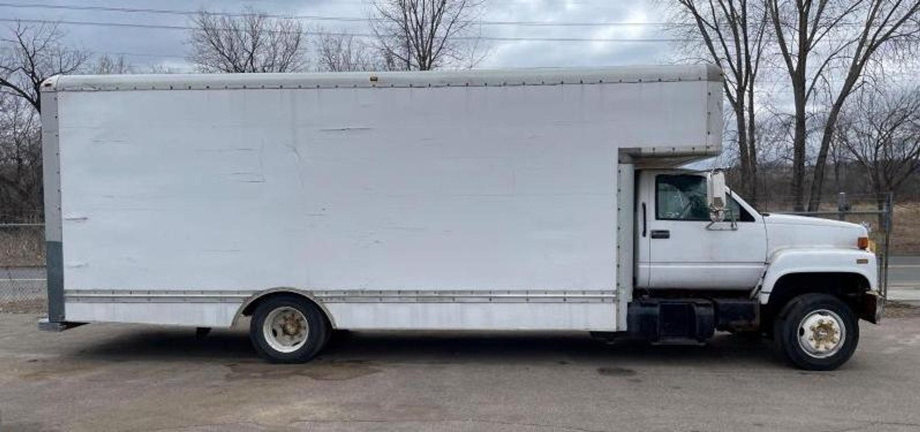 1993 GMC C6000 TopKick LoPro Box Truck 