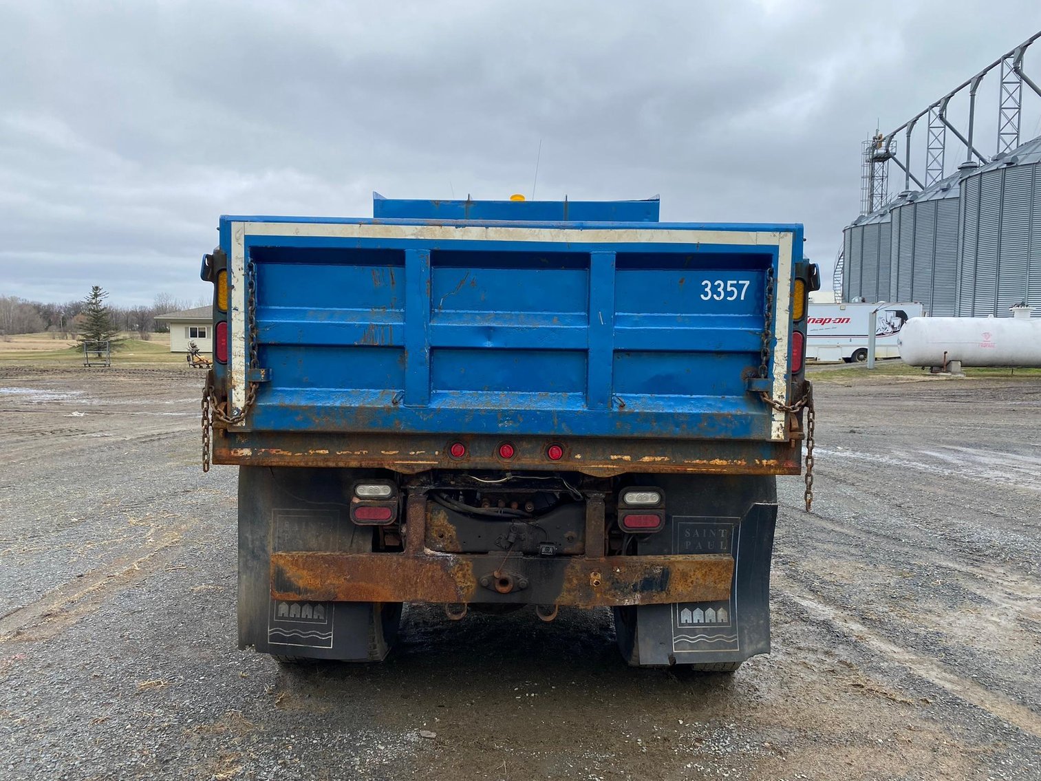 1994 Ford L8000 Dump Truck