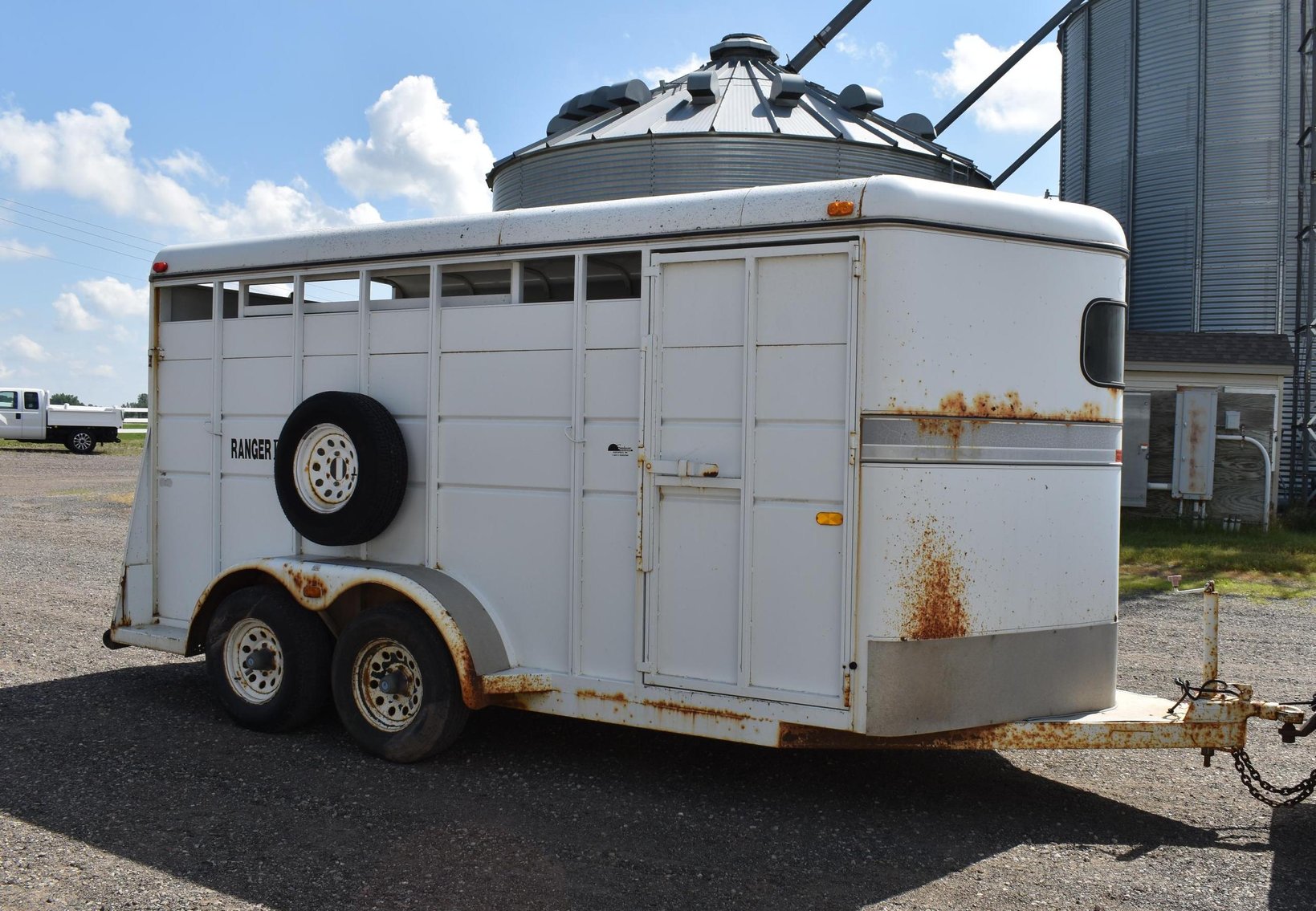 2014 Loadmax 32' Hydraulic Tilt, 1998 Jet 42' Grain Hopper, 16' Cattle/Horse Trailer