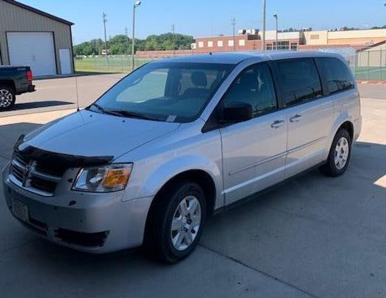 2009 Dodge Caravan & Kitchen Equipment