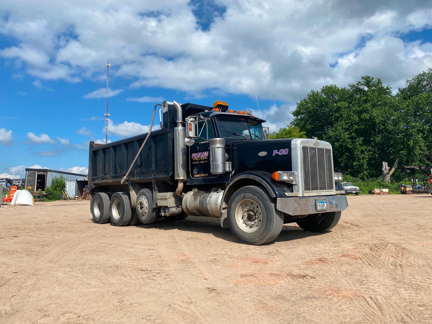 2000 Peterbilt 378 Tri Axle Dump Truck