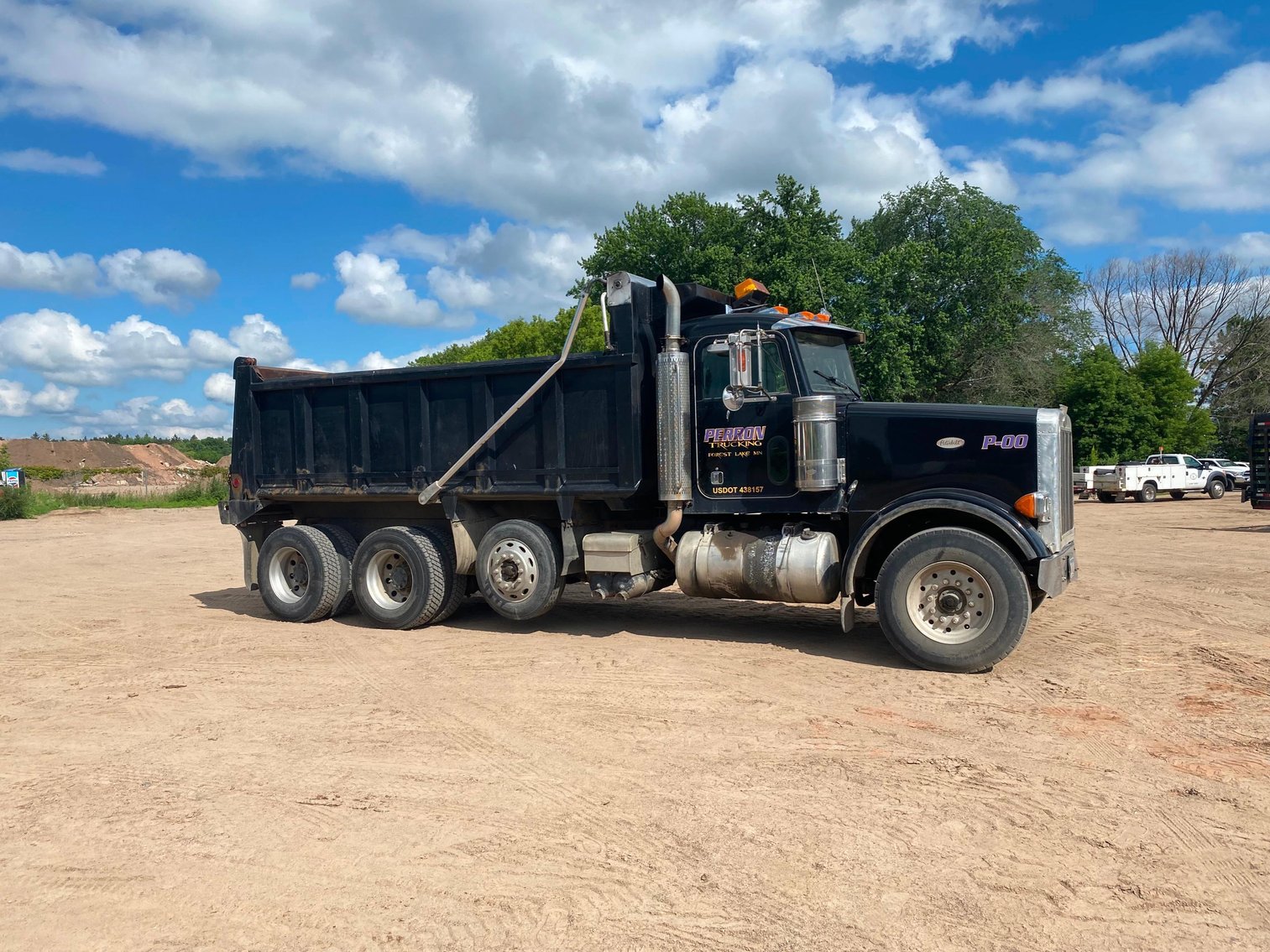 2000 Peterbilt 378 Tri Axle Dump Truck