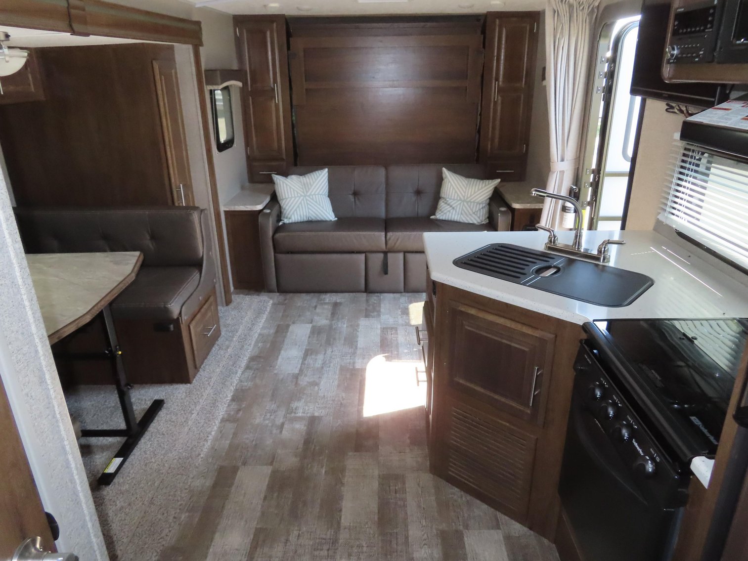 2019 Rockford Mini Lite 2507S Travel Trailer