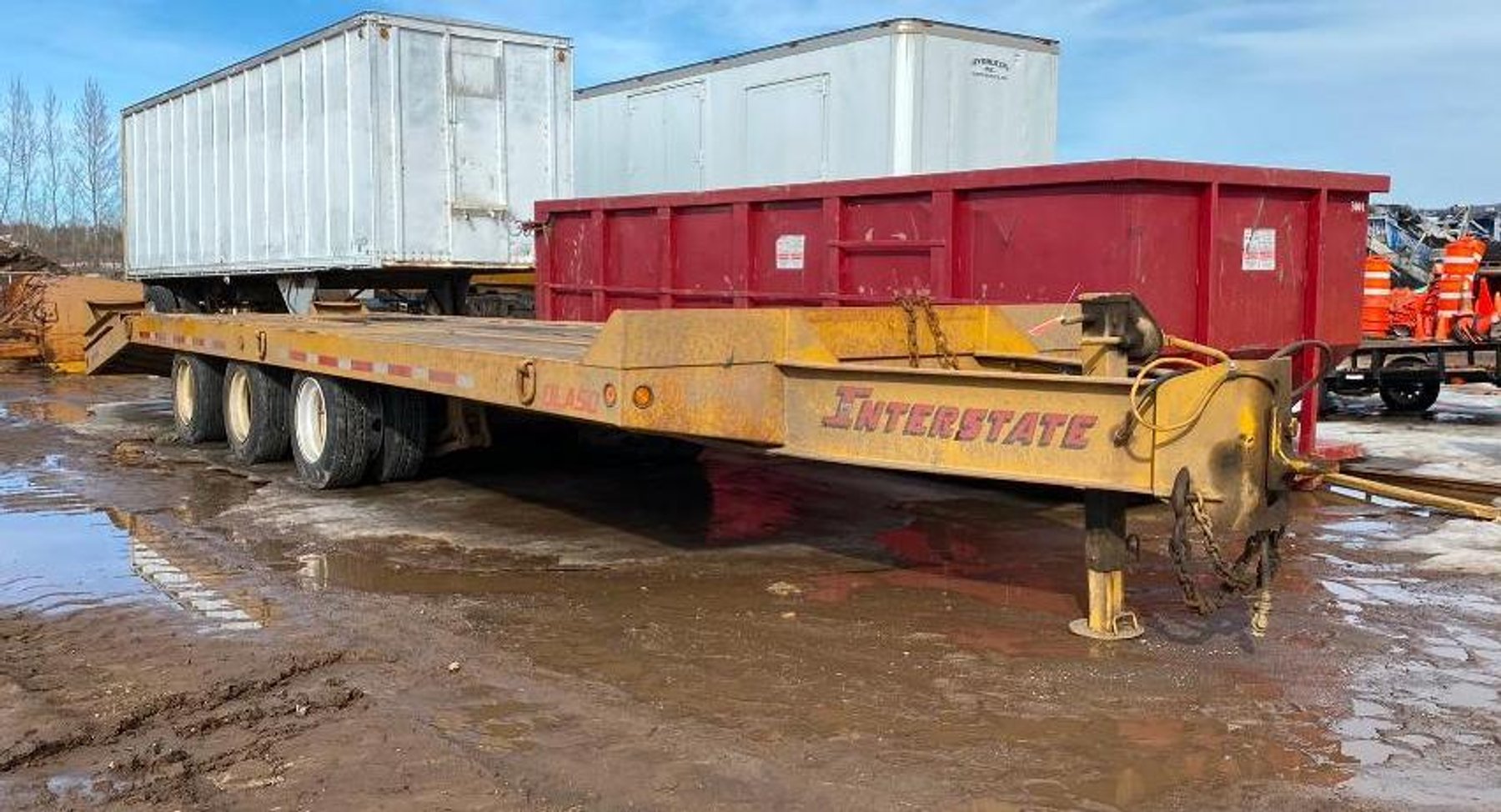 1999 Interstate DLA50 29' Tri-Axle Deck Over Trailer