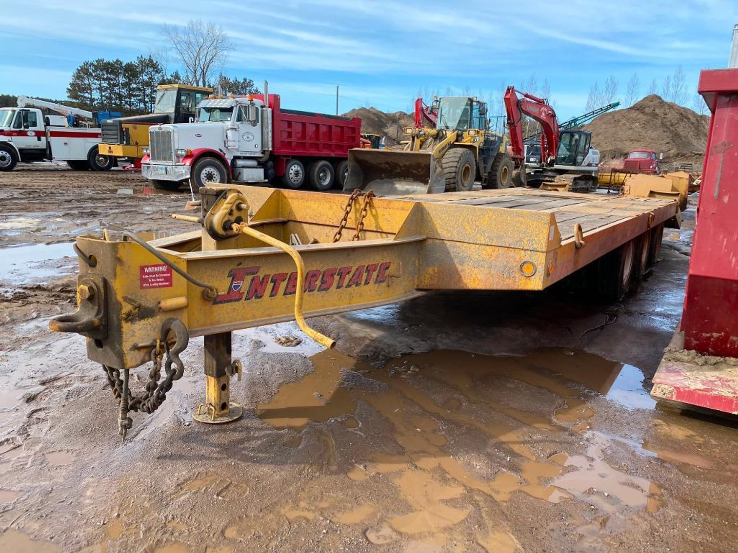 1999 Interstate DLA50 29' Tri-Axle Deck Over Trailer