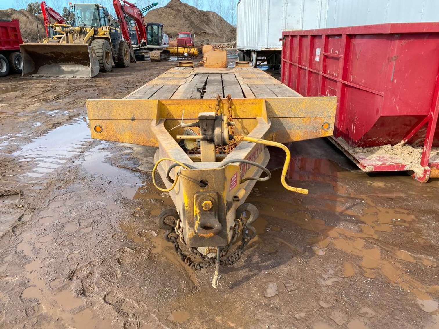 1999 Interstate DLA50 29' Tri-Axle Deck Over Trailer