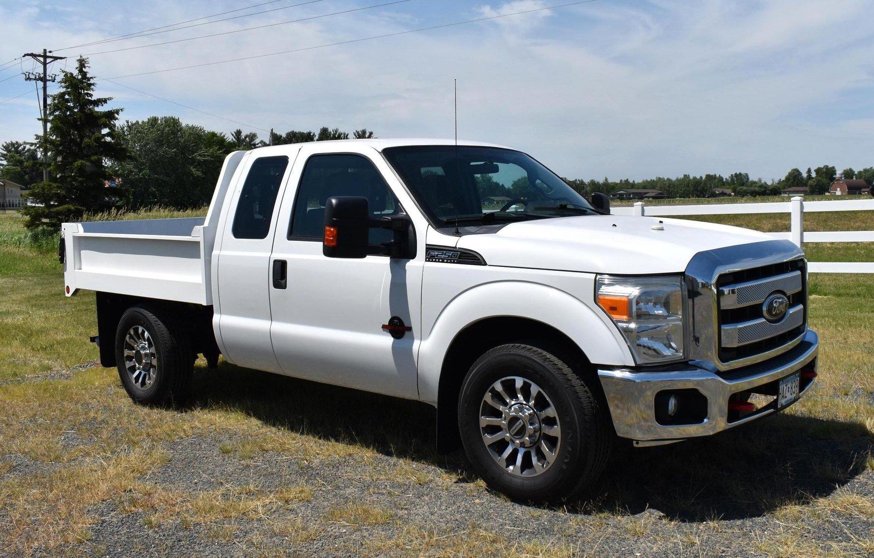 2011 Ford F-250 Super Duty With Dump Box