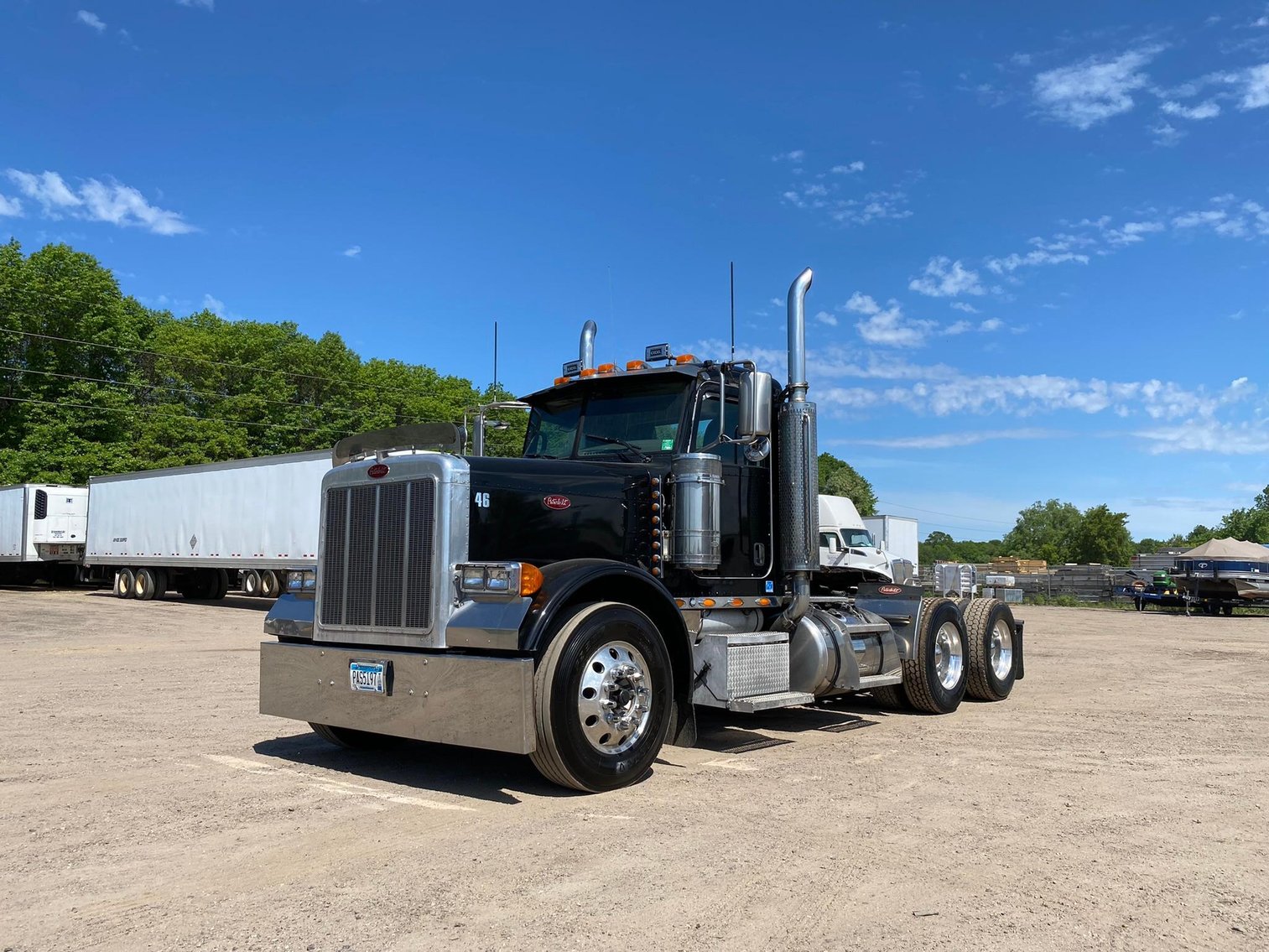 2006 & 2007 Peterbilt 379 Day Cab, 1995 Mack CL713, 2004 Load King Low Boy