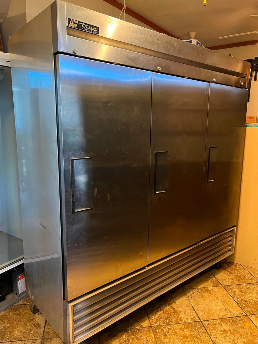 Surplus Restaurant Equipment