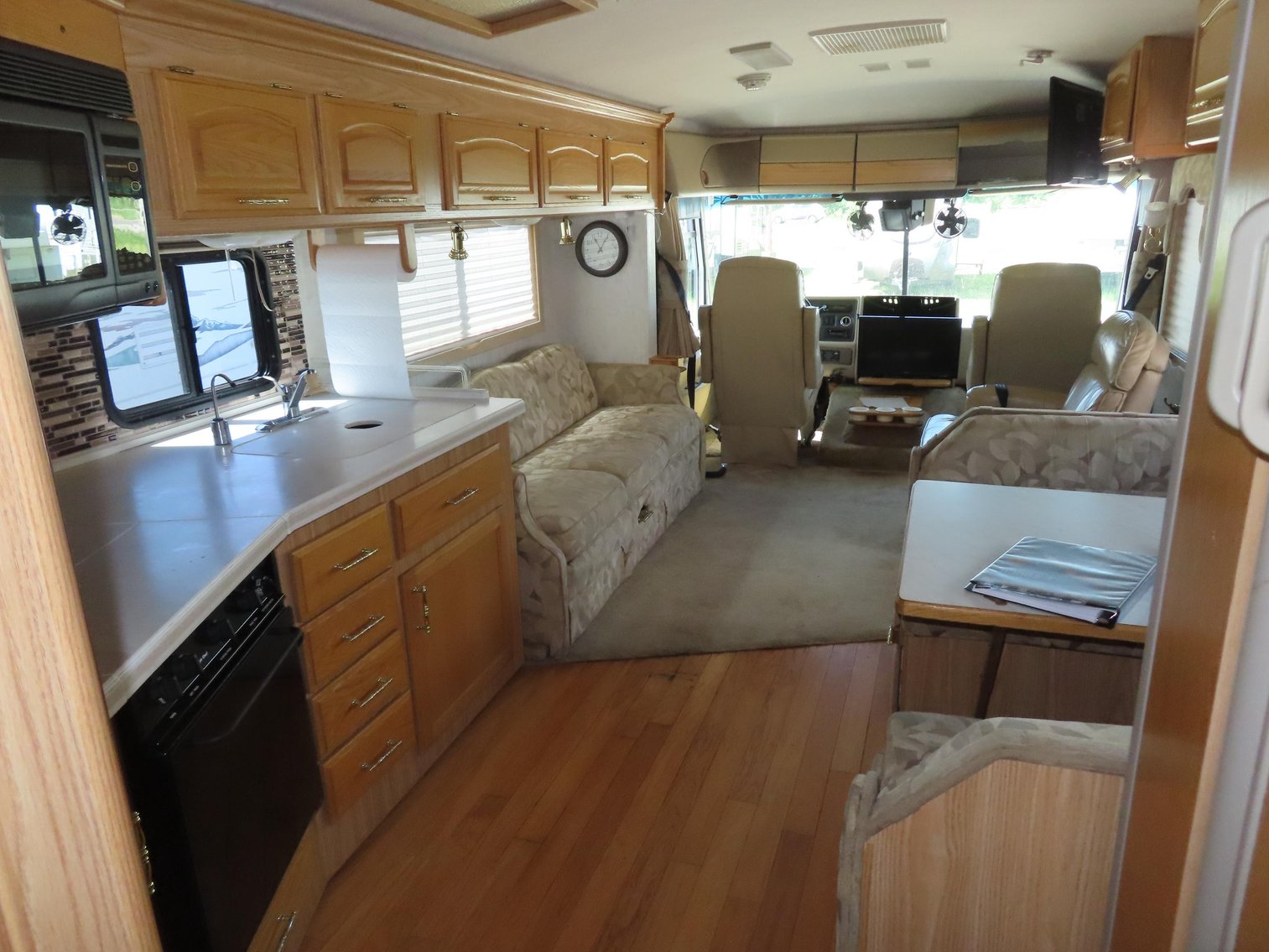 2000 Pace Arrow Vision 362 36' Motorhome