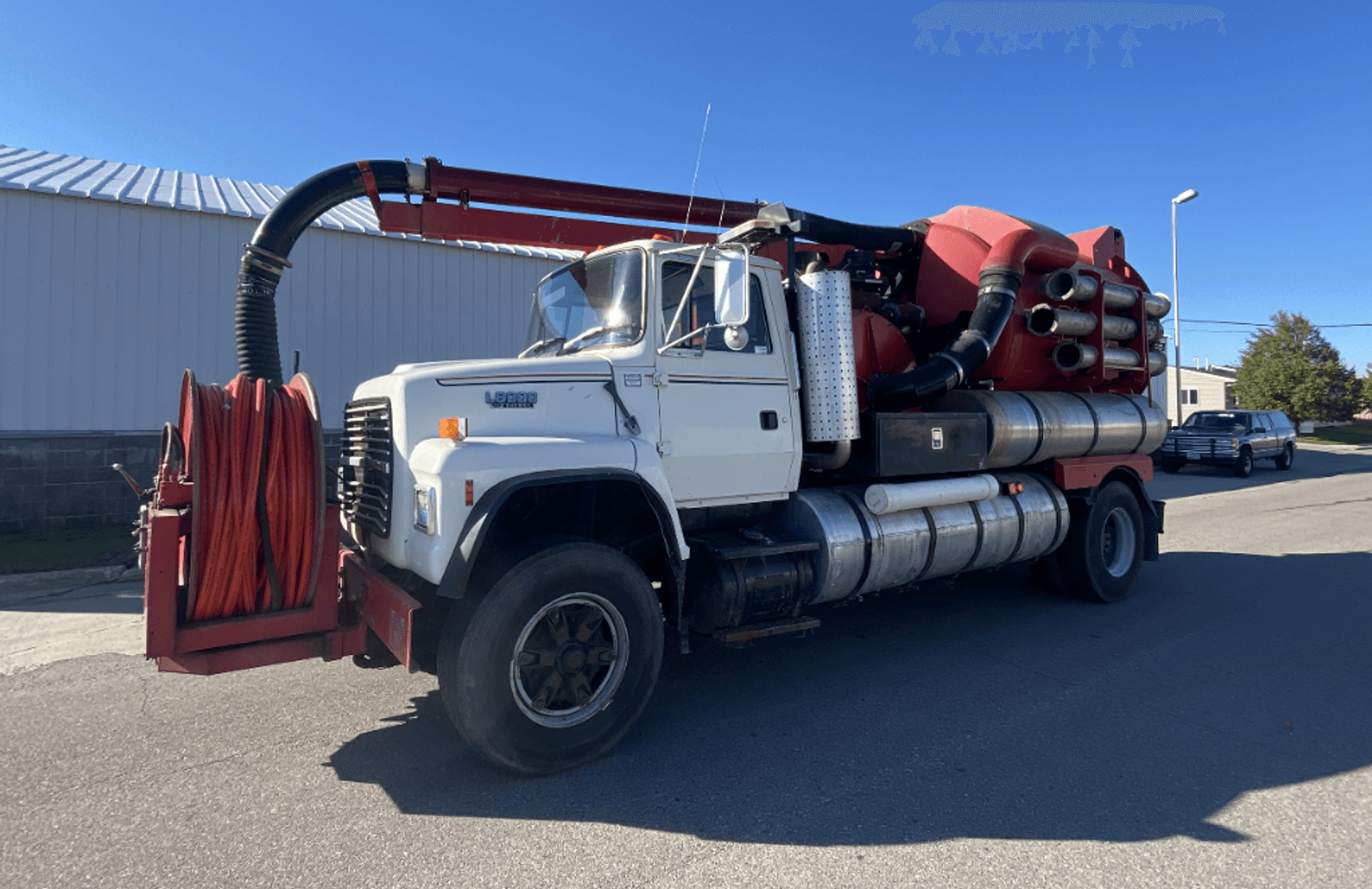 1993 Ford L800, Sewer Pipe Machine, Aluminum Break, Tools