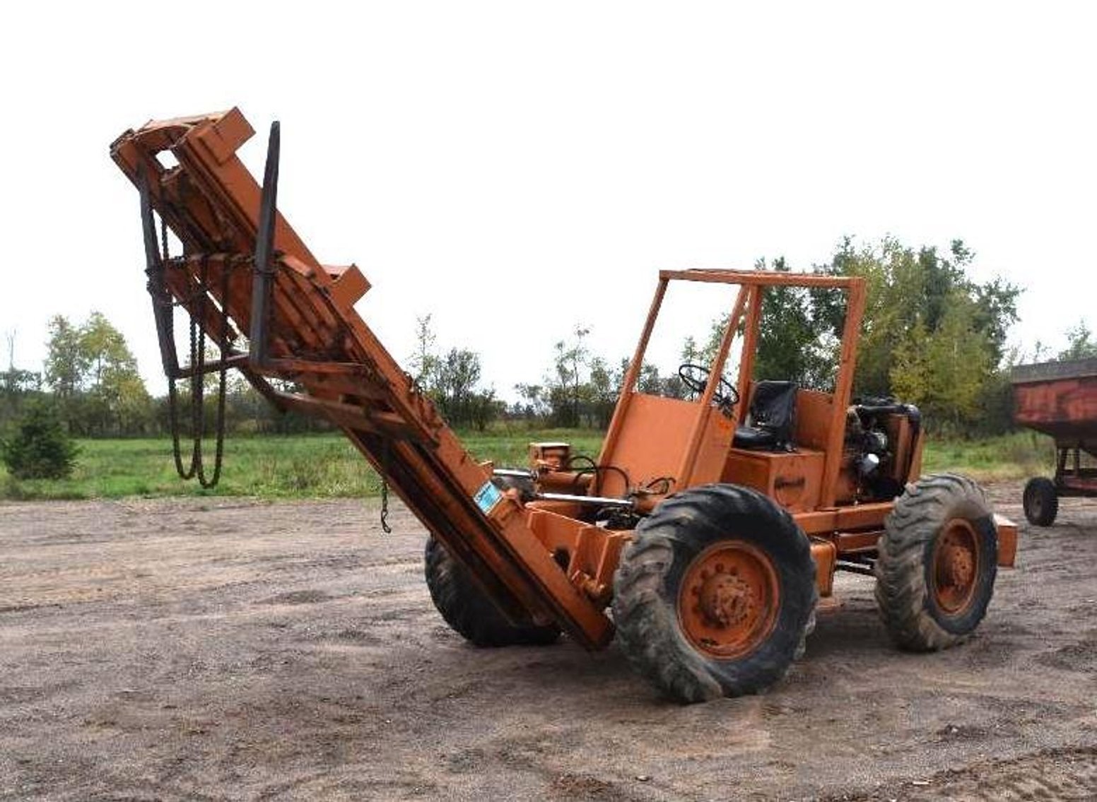 Construction Equipment: 2006 Volvo, IH Rollback, Trailers, Attachments, J-Hooks, Hayride Wagon