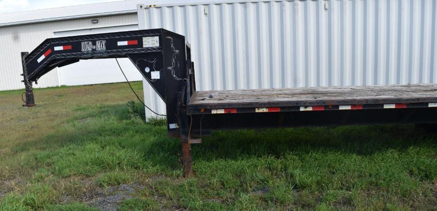 2003 Chevrolet CB C45 Contractors Dump Truck & 2005 Load-Max 28' Tri-Axle Gooseneck Trailer