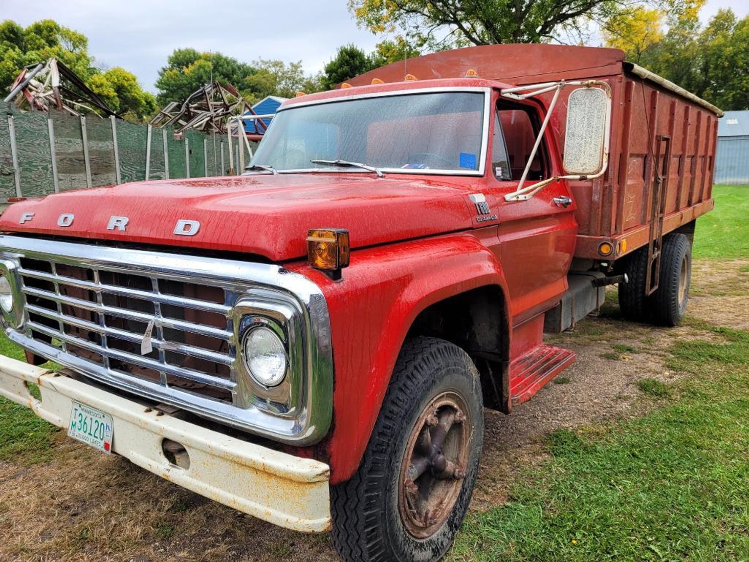 Robert Cin Estate Machinery Auction