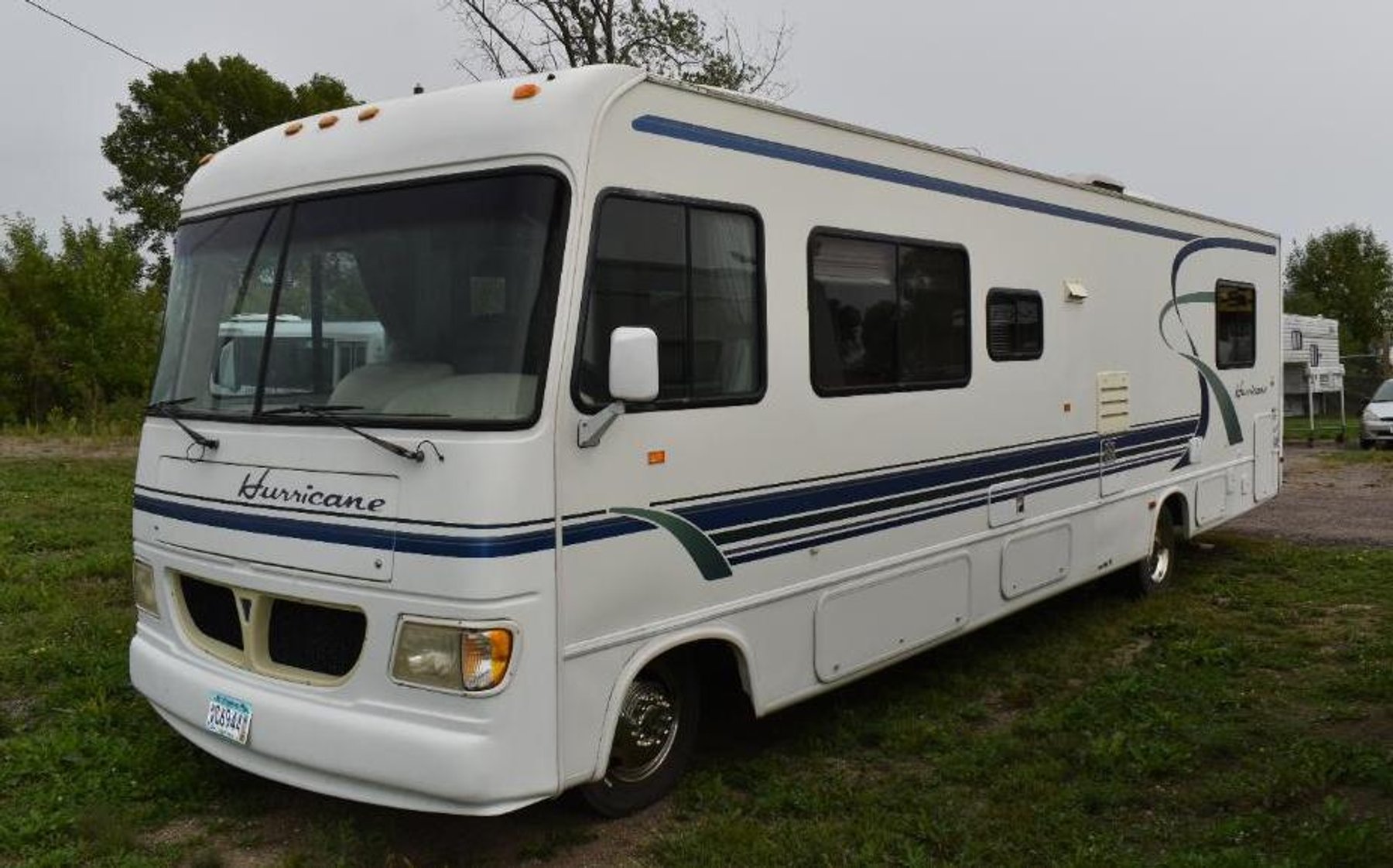 (11) Units: (1) Motorhome, (7) Travel Trailers, (3) 5th Wheels