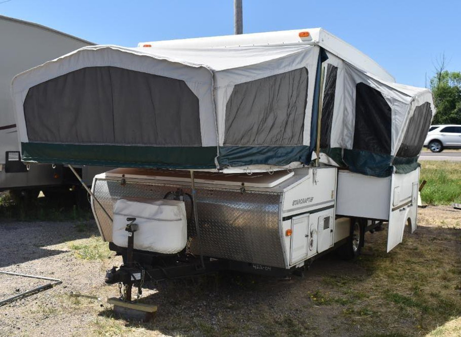 14 Units: (1) Motorhome, (2) 5th Wheels & (11) Travel Trailers