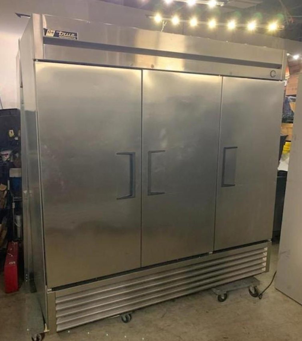 Surplus Restaurant Equipment