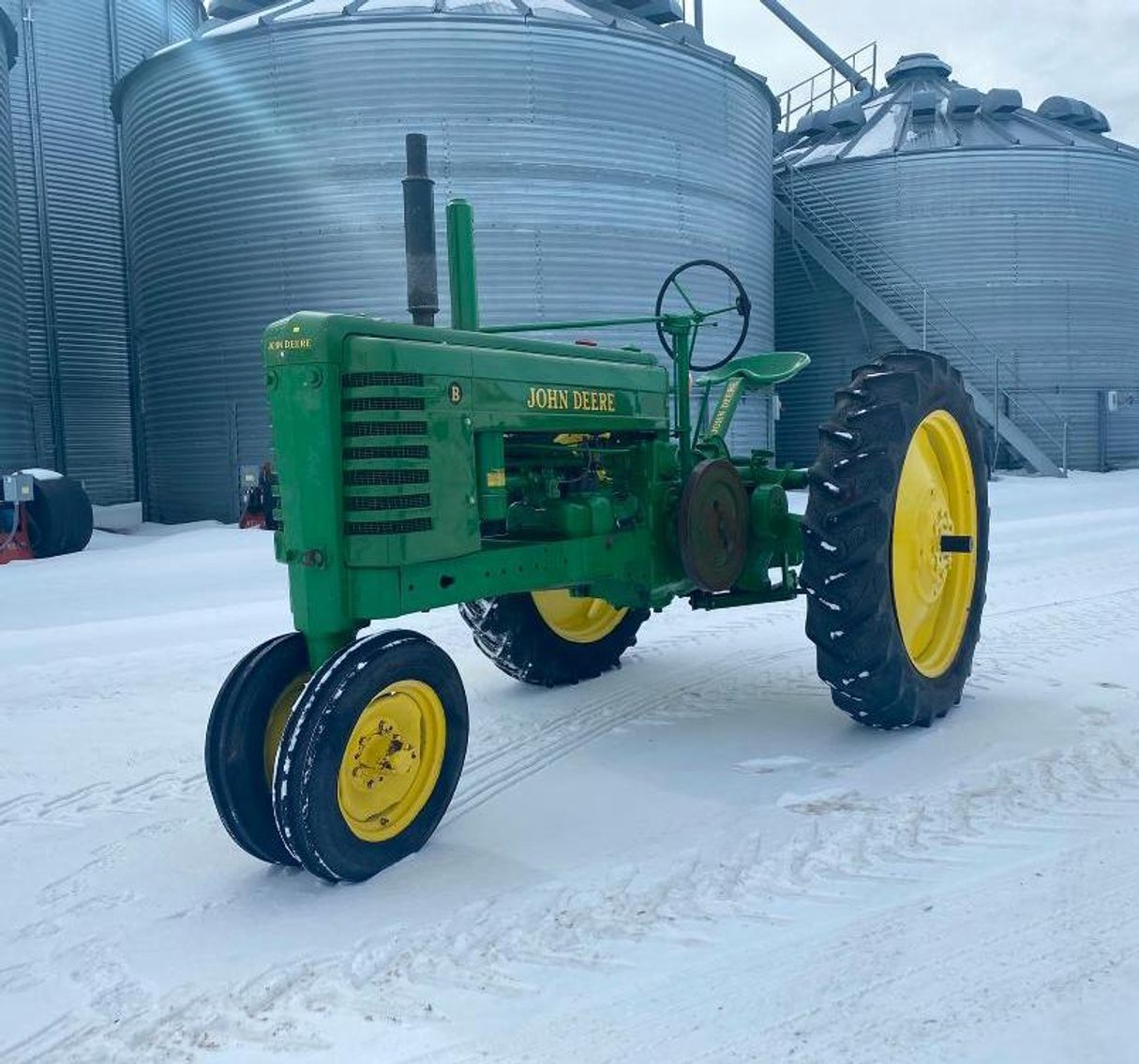 Farmall Cub Demonstrator, (2) John Deere B's and John Deere A Tractors