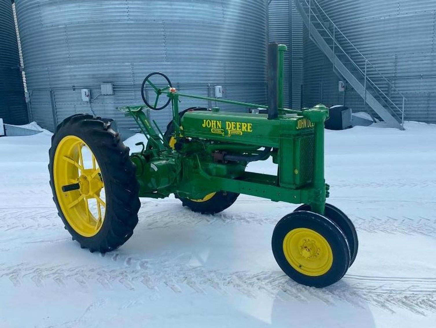 Farmall Cub Demonstrator, (2) John Deere B's and John Deere A Tractors