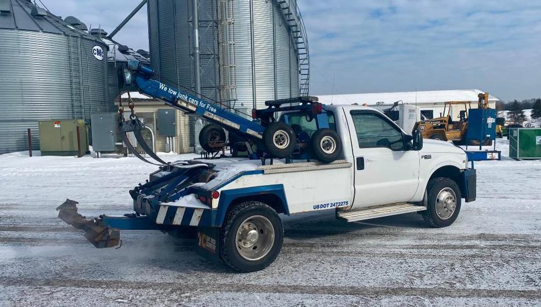 1999 Ford F-450 2WD Tow Truck​​​​​​​