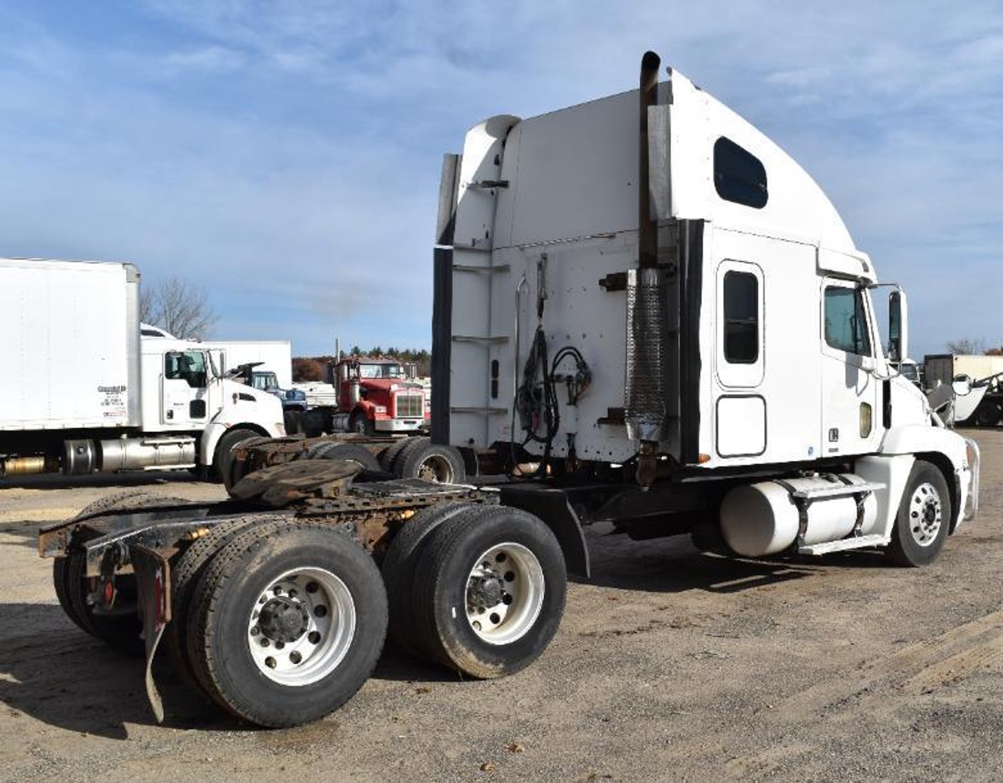 2006 Freightliner Century Class Semi With Sleeper