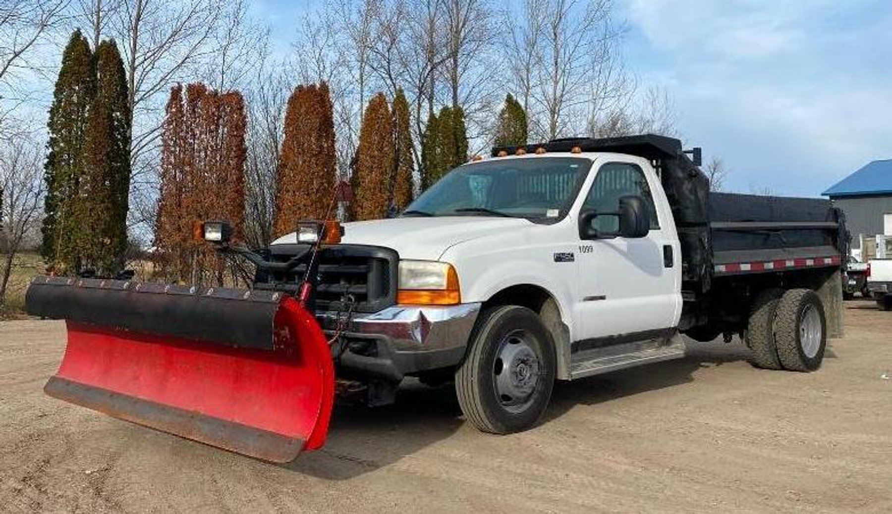 1999 Ford F-450 XL Dump Truck With Plow