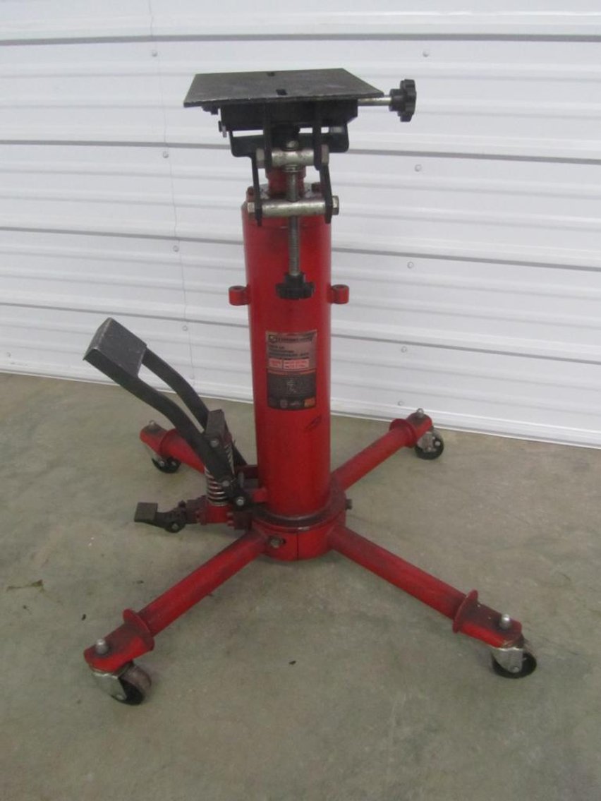 Ideal Corners Early December Consignment Auction