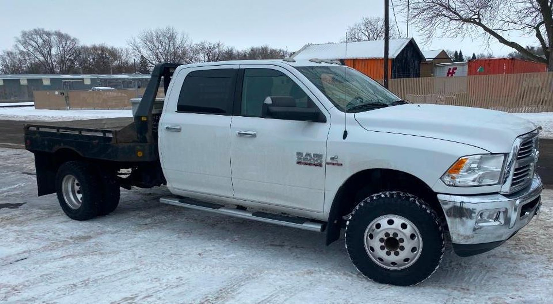 2014 Ram 3500 4X4 4-Door With 8' Flatbed