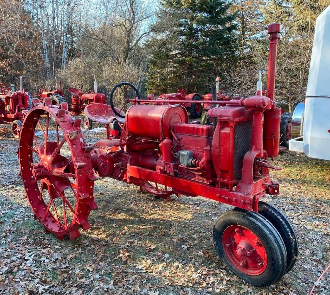 Ray & Barb Mudrick Estate: Tractors, Collector Vehicles, Tools & Parts