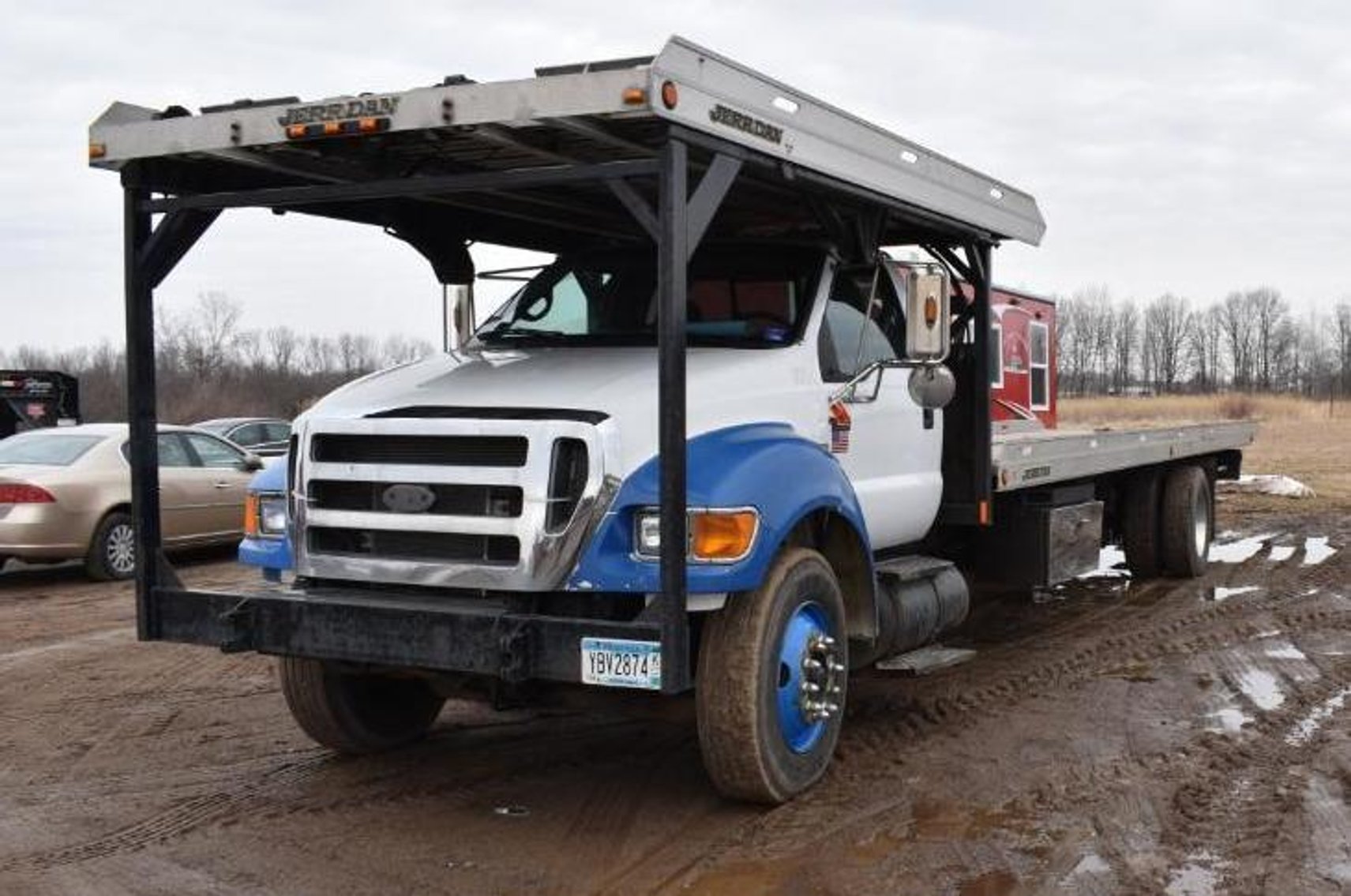 1990 International Wrecker & 2009 Ford F-750 4-Car Hauler