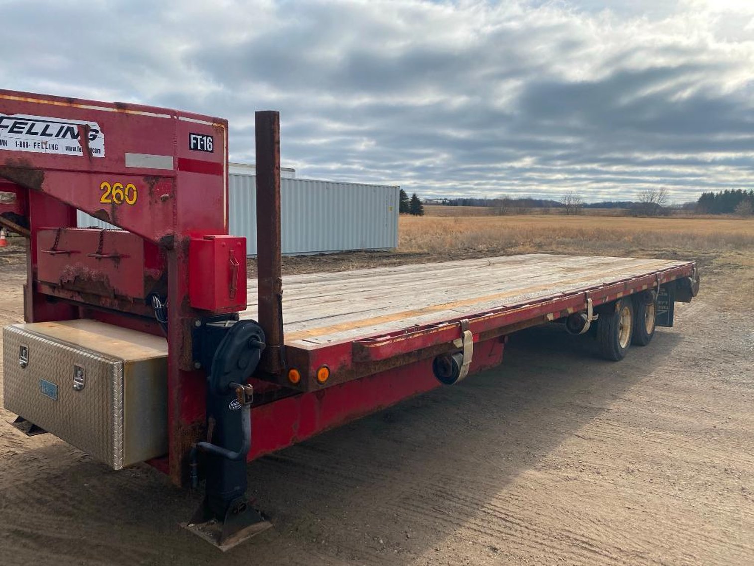 2008 Ford F-350 Lariat Super Duty 4X4 Crew Cab & 2004 Felling 26' FT-16 Gooseneck Trailer