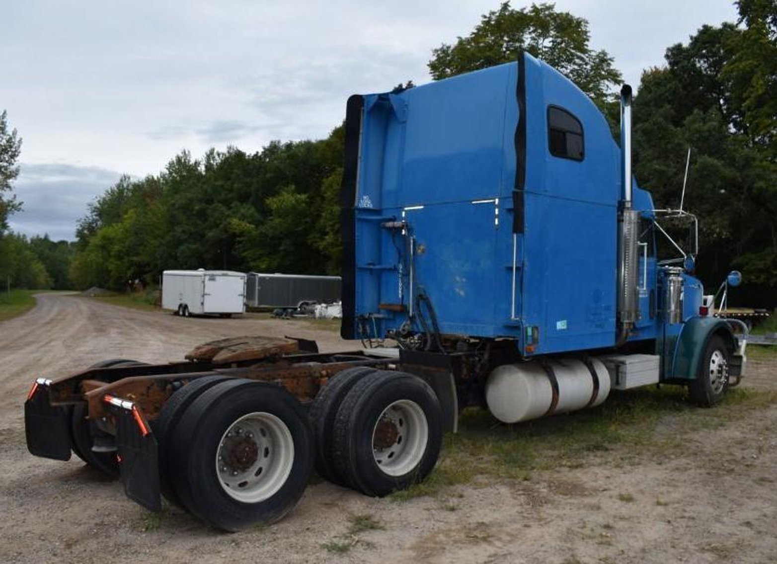 1999 Freightliner Semi