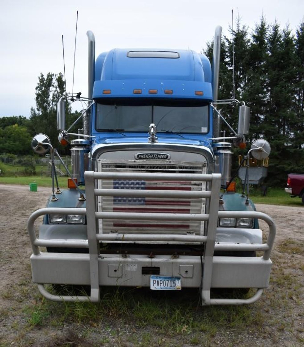 1999 Freightliner Semi