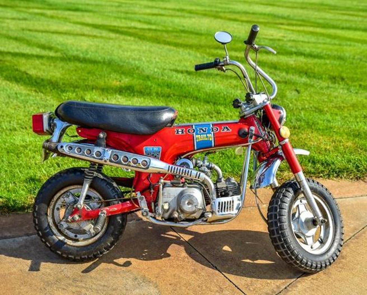 1959 Cushman Scooter and 1972 Honda Trail CT70