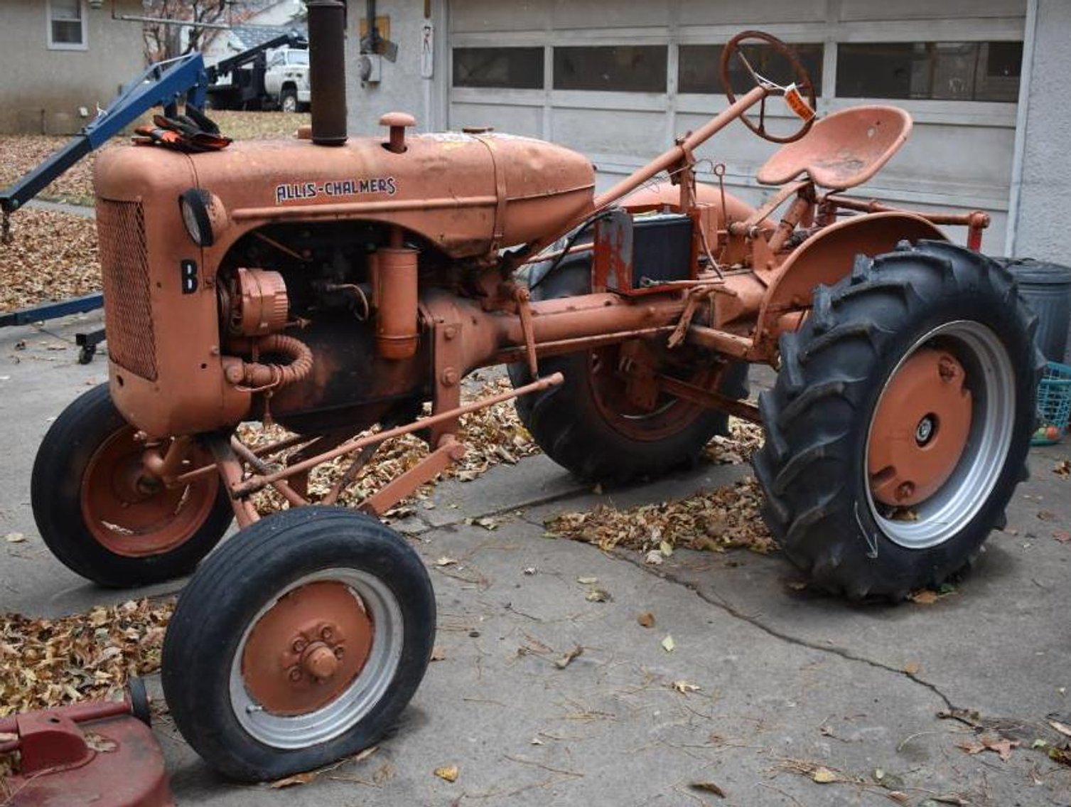 Allis Chalmers B, Yamaha 4-Wheeler, Lawn Mowers, Tools & More