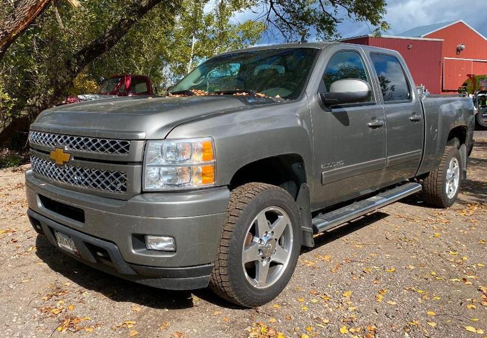 2005 48’ Mac Walking Floor Trailer, 2012 Chevrolet Silverado 2500 HD LTZ Diesel, Chain Hoist, Rolling Ladder