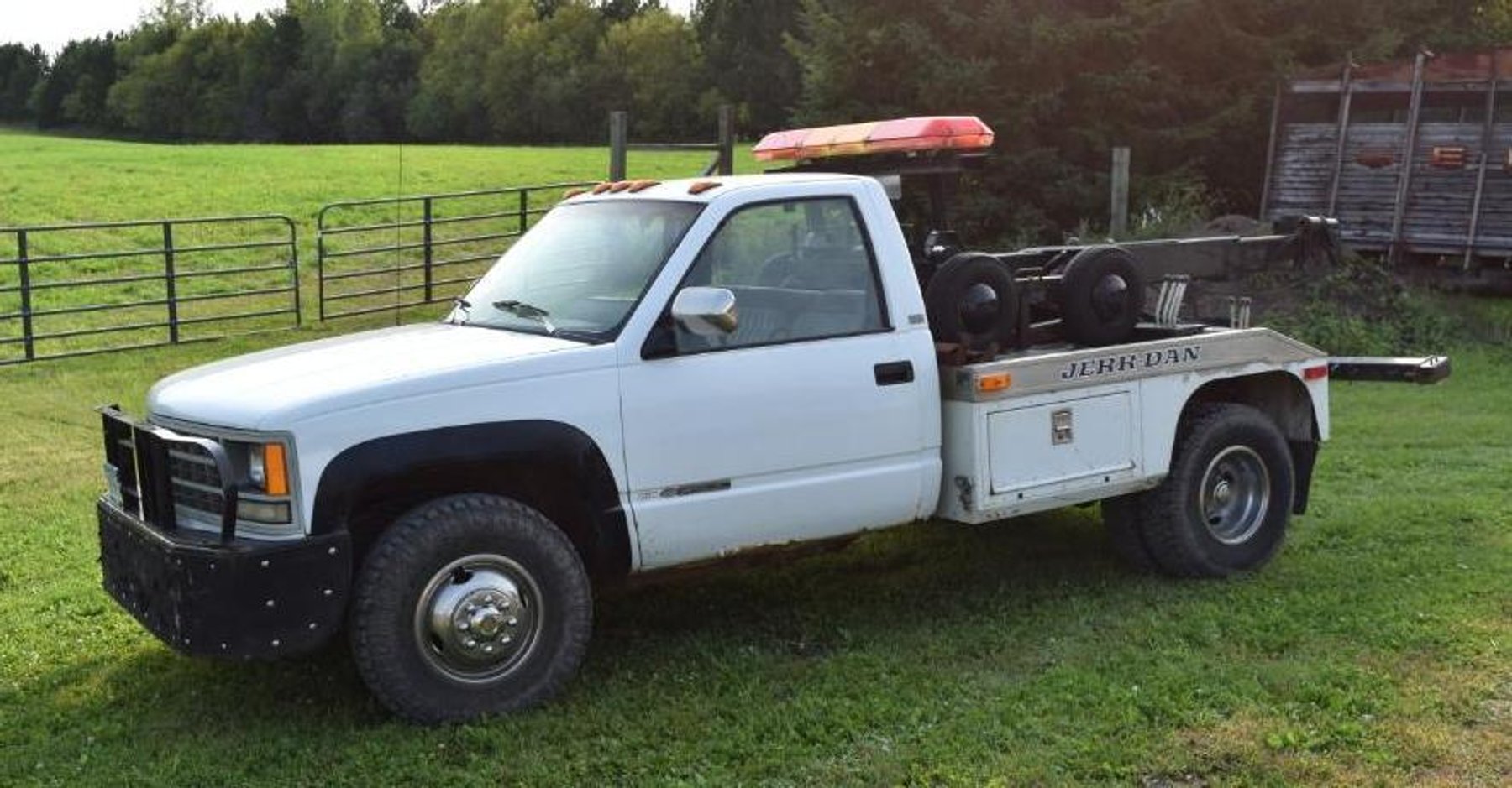 1991 Chevrolet Cheyenne 3500 Tow Truck & Vintage Gas Pump