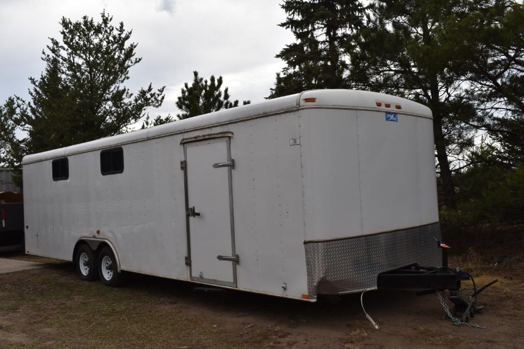 2002 Ford F250, Trailers, Sea Container, Lawn & Garden, New Hub Caps