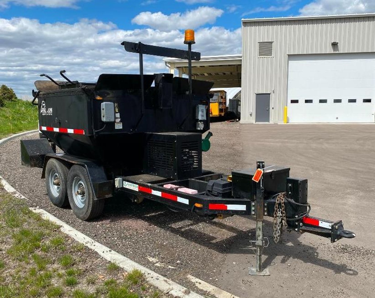 2014 4-Ton Falcon RME Heated Asphalt Recycler With Hydraulic Dump Box