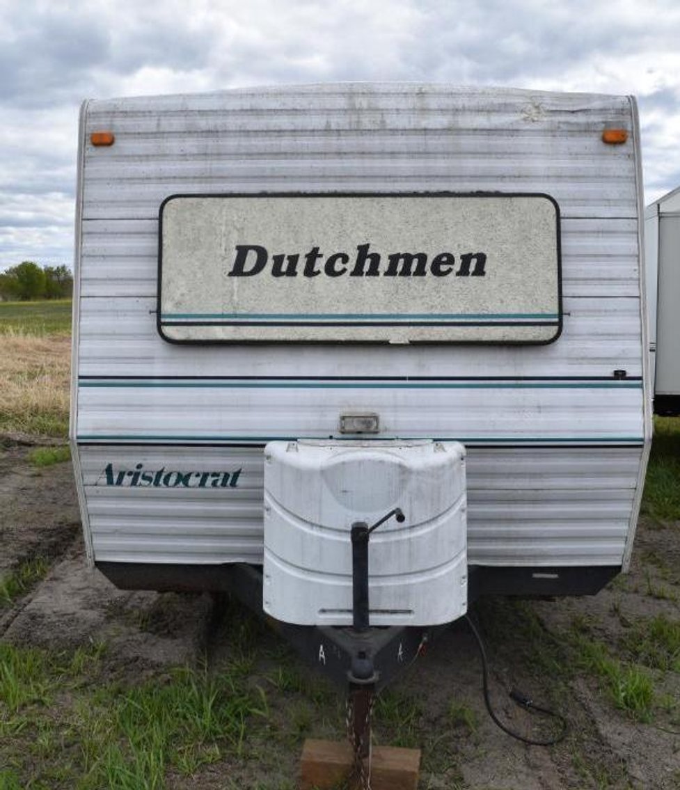 1996 Dutchmen 26' Travel Trailer