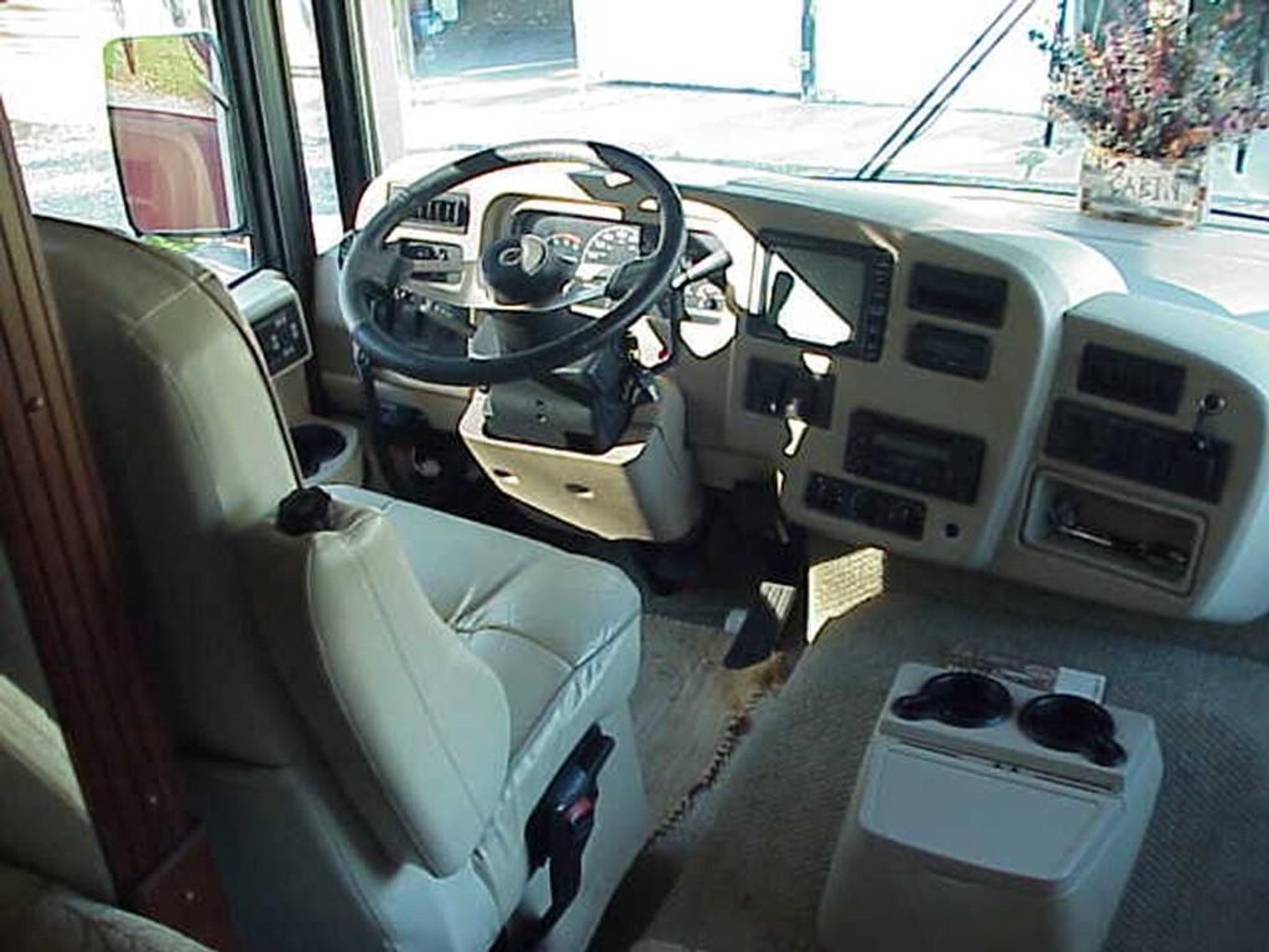 2002 Winnebago Chieftain 39' Motorhome