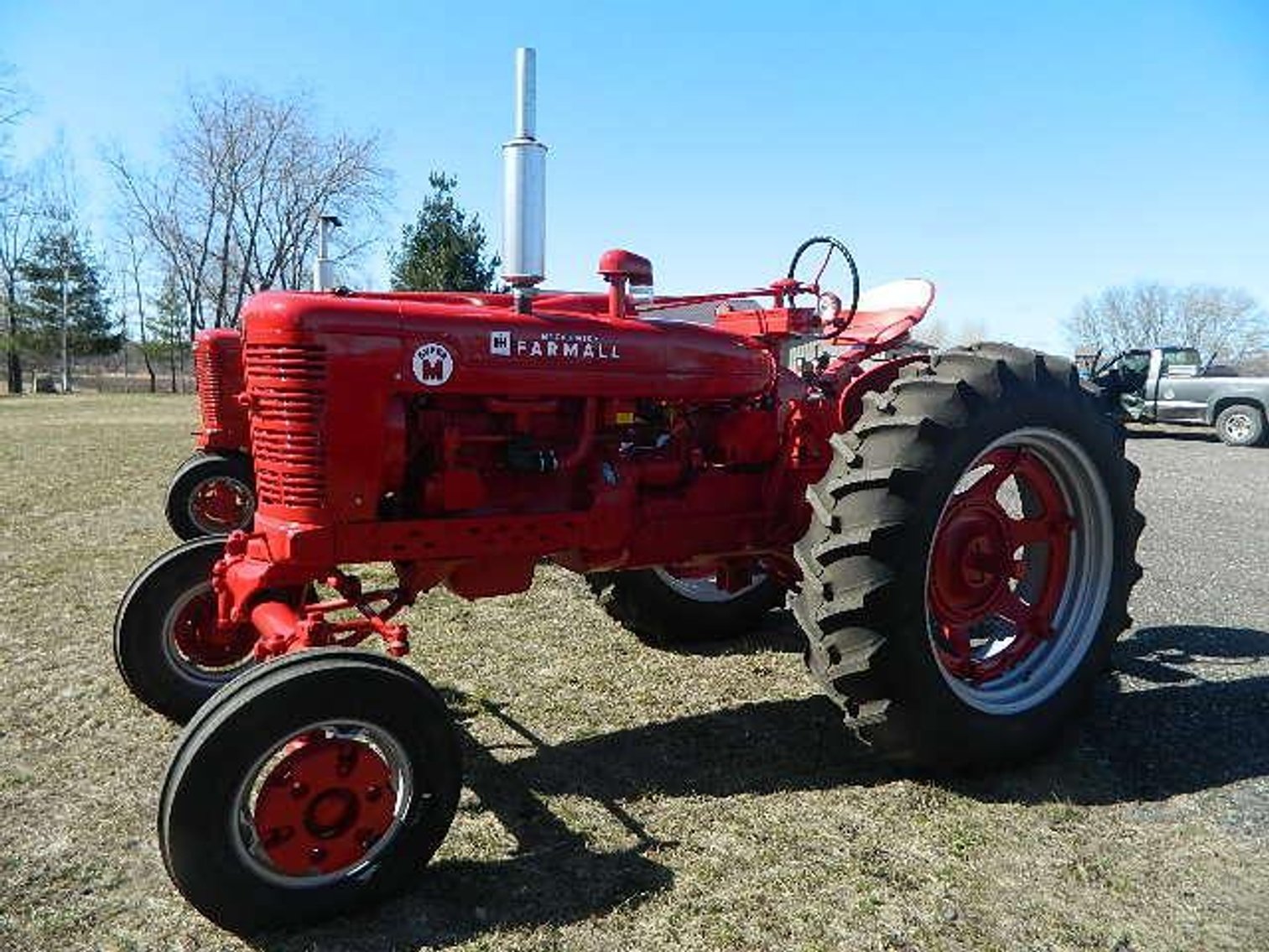 Farmall & Case Collector Tractors, Trucks, Mowers and Accessories