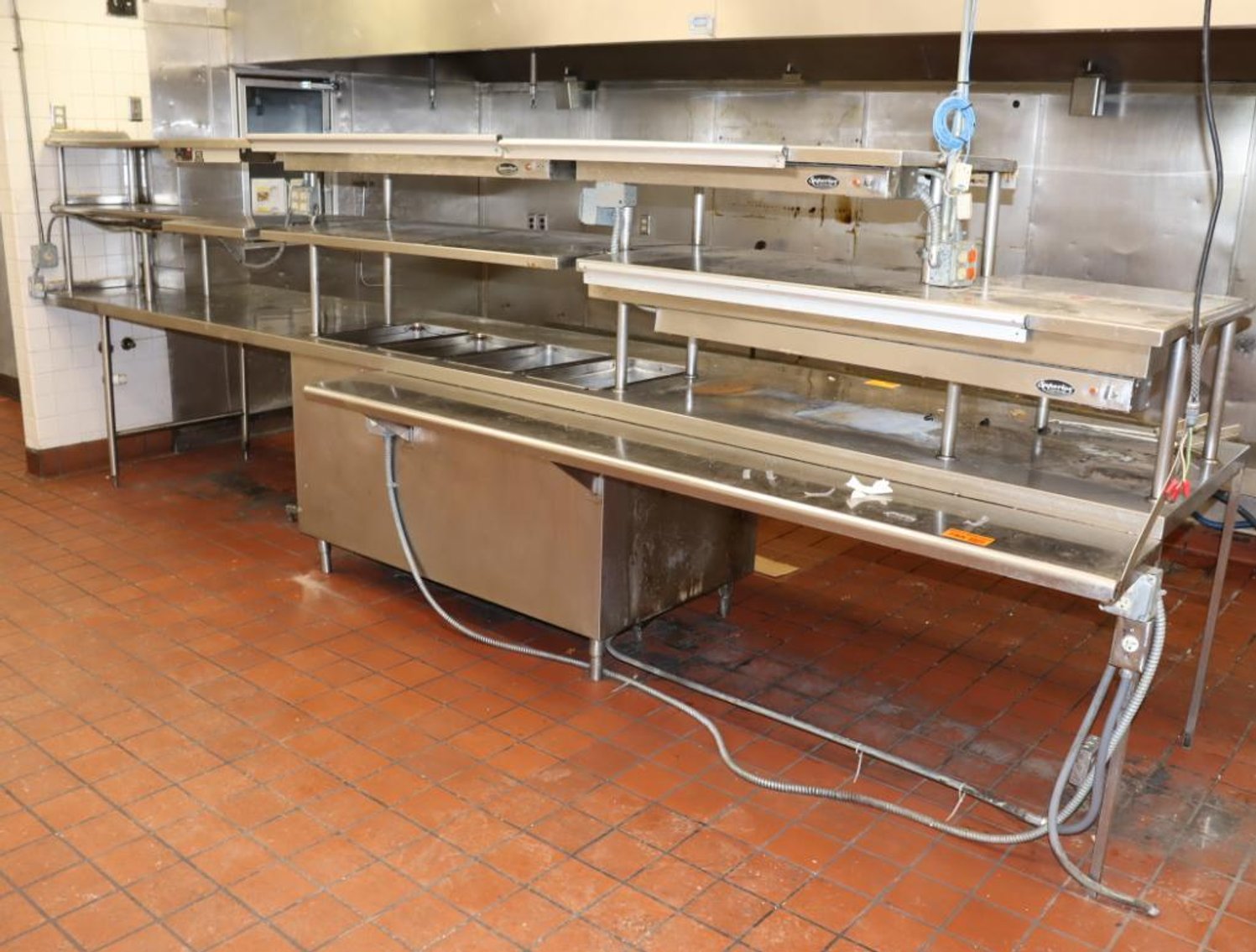 Surplus Restaurant & Automotive Dealership Equipment