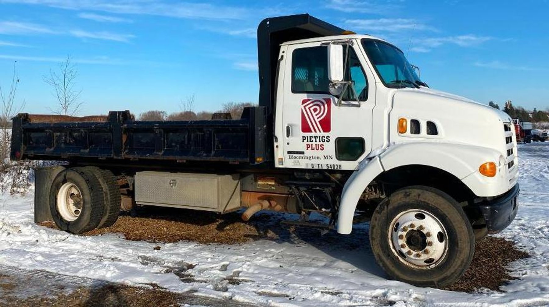 2000 Sterling 16' Dump Truck