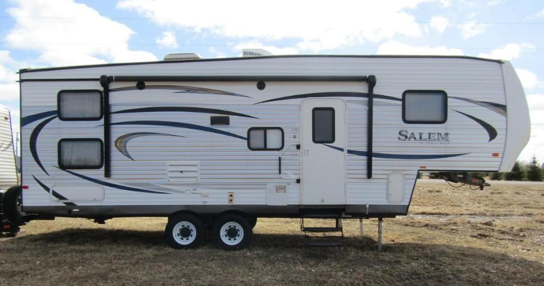 2015 - 2018 Travel Trailers & 2016 5th Wheel Camper