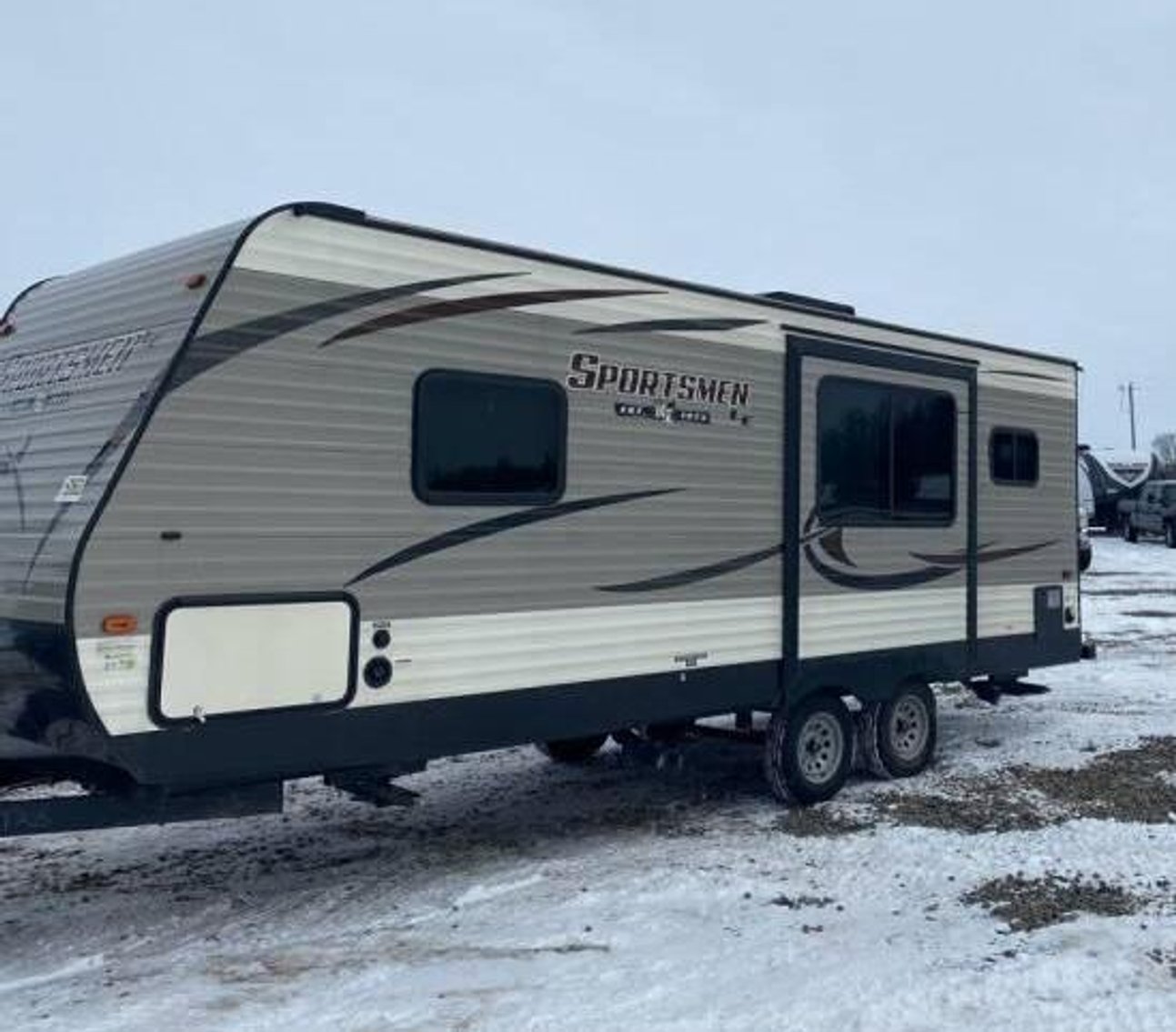 2015 - 2018 Travel Trailers & 2016 5th Wheel Camper